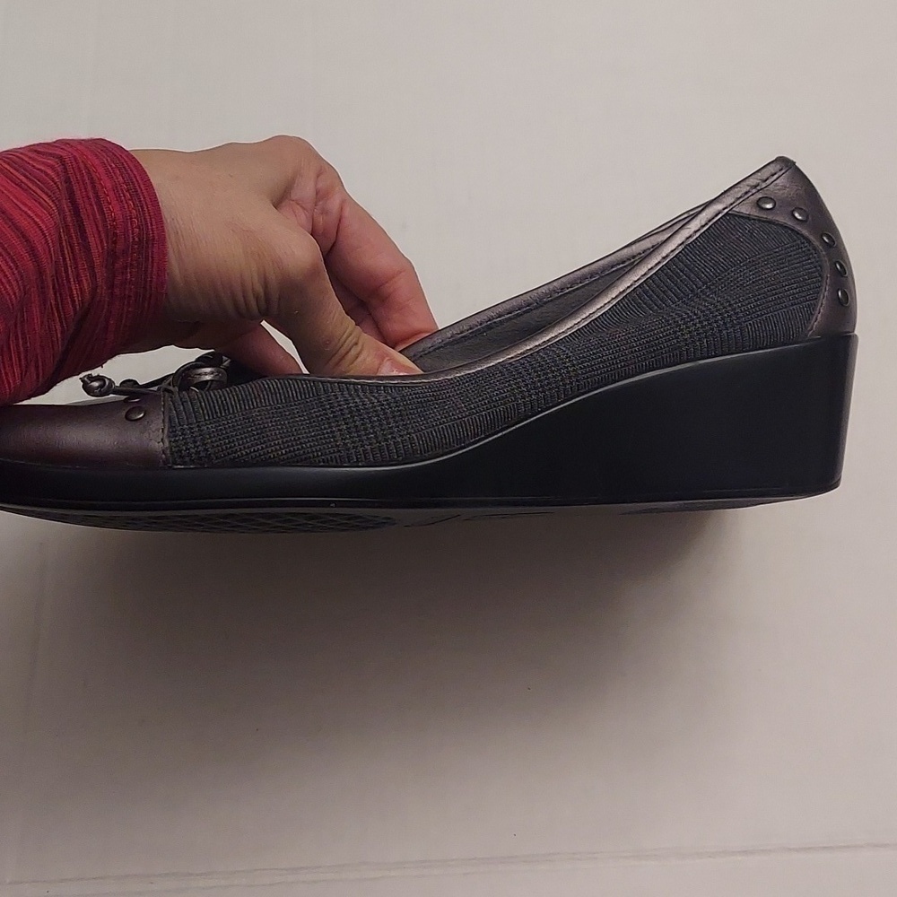 AEROSOLES Temahawk Slip On Gray Wedge Shoe 7.5 Comfort - Picture 7 of 14